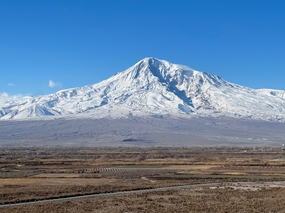 雪山之巅